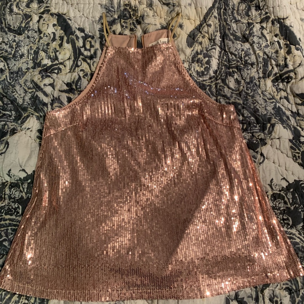 Rose gold sparkle top Sm. Never worn.